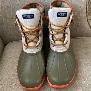 Sperry Boots